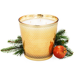 201312-omag-favorite-things-holiday-candle-250x250