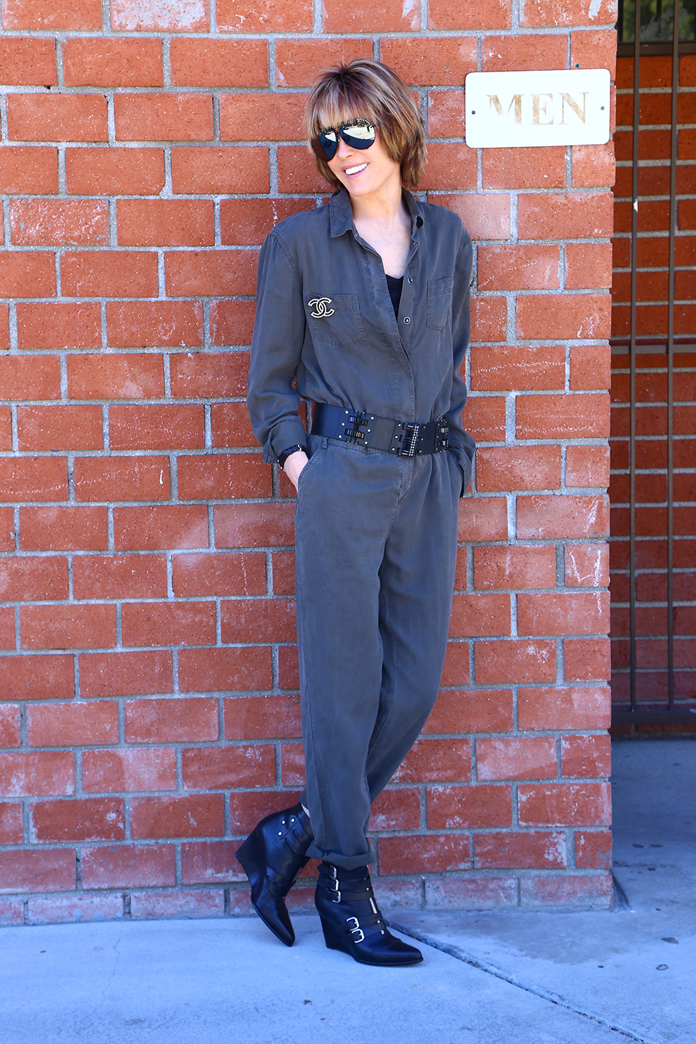 laura-dunnurban-outfitters-military-jumpsuit-7